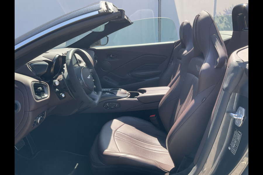 Aston Martin Vantage Roadster 4.0 V8 360° Leer Sportzetels 21 Inch Xenon-Grey 10.487KM! Aston Martin Vantage Roadster 4.0 V8 360° Leer Sportzetels 21 Inch Xenon-Grey 10.487KM!