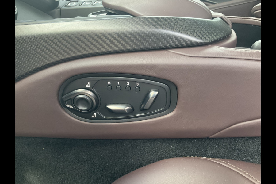 Aston Martin Vantage Roadster 4.0 V8 360° Leer Sportzetels 21 Inch Xenon-Grey 10.487KM! Aston Martin Vantage Roadster 4.0 V8 360° Leer Sportzetels 21 Inch Xenon-Grey 10.487KM!