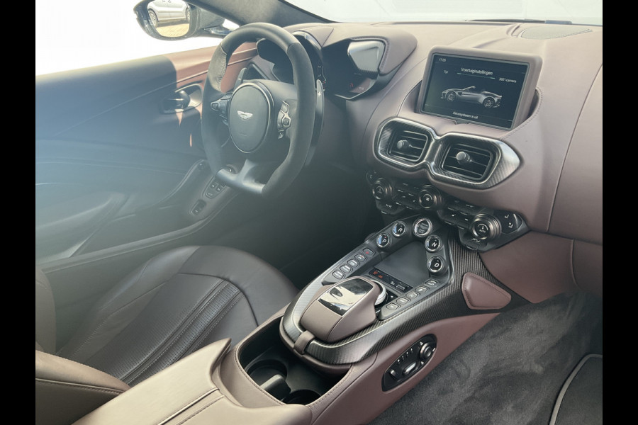 Aston Martin Vantage Roadster 4.0 V8 360° Leer Sportzetels 21 Inch Xenon-Grey 10.487KM! Aston Martin Vantage Roadster 4.0 V8 360° Leer Sportzetels 21 Inch Xenon-Grey 10.487KM!