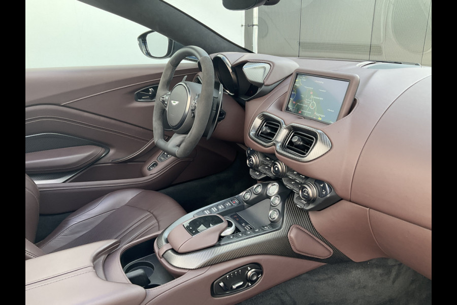 Aston Martin Vantage Roadster 4.0 V8 360° Leer Sportzetels 21 Inch Xenon-Grey 10.487KM! Aston Martin Vantage Roadster 4.0 V8 360° Leer Sportzetels 21 Inch Xenon-Grey 10.487KM!