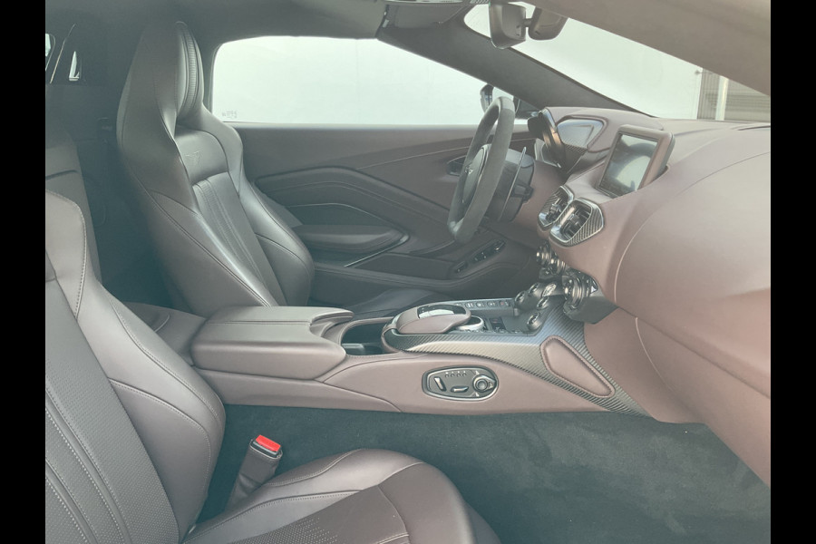 Aston Martin Vantage Roadster 4.0 V8 360° Leer Sportzetels 21 Inch Xenon-Grey 10.487KM! Aston Martin Vantage Roadster 4.0 V8 360° Leer Sportzetels 21 Inch Xenon-Grey 10.487KM!