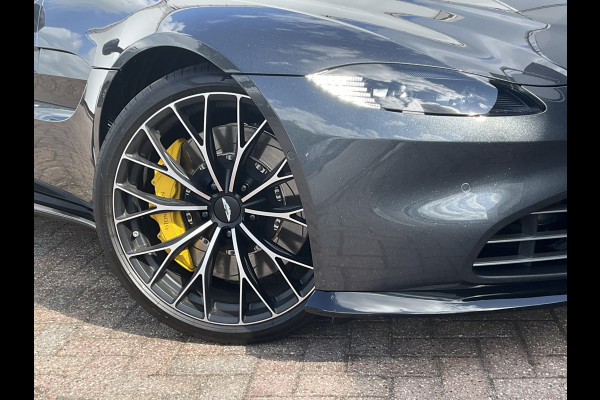 Aston Martin Vantage Roadster 4.0 V8 360° Leer Sportzetels 21 Inch Xenon-Grey 10.487KM! Aston Martin Vantage Roadster 4.0 V8 360° Leer Sportzetels 21 Inch Xenon-Grey 10.487KM!