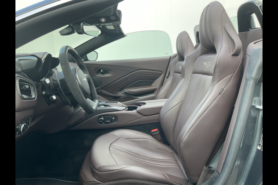Aston Martin Vantage Roadster 4.0 V8 360° Leer Sportzetels 21 Inch Xenon-Grey 10.487KM! Aston Martin Vantage Roadster 4.0 V8 360° Leer Sportzetels 21 Inch Xenon-Grey 10.487KM!