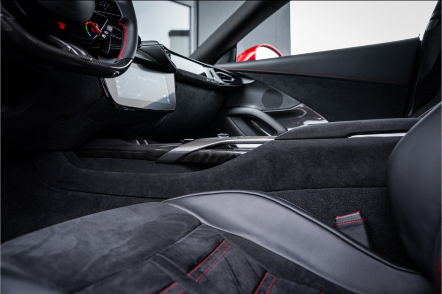 Ferrari 12Cilindri 6.5 V12 - Rosso Imola | Lift | Carbon Interior | Surround View | Electric Seats