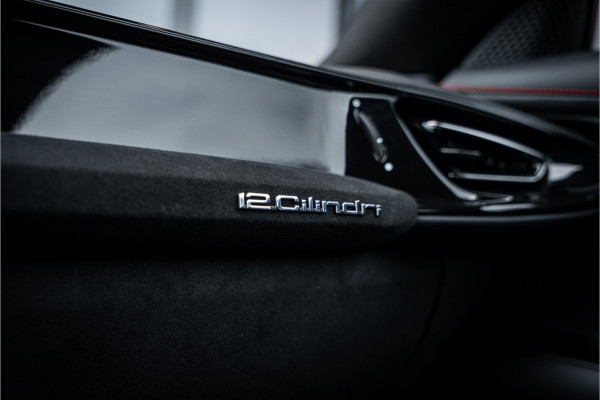 Ferrari 12Cilindri 6.5 V12 - Rosso Imola | Lift | Carbon Interior | Surround View | Electric Seats