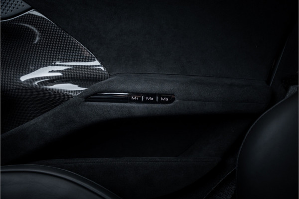 Ferrari 12Cilindri 6.5 V12 - Rosso Imola | Lift | Carbon Interior | Surround View | Electric Seats