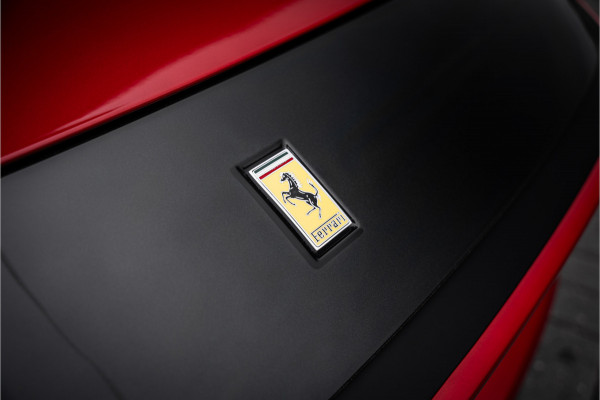 Ferrari 12Cilindri 6.5 V12 - Rosso Imola | Lift | Carbon Interior | Surround View | Electric Seats