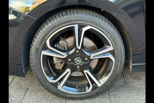 Opel Corsa 1.2 GS Line Automaat Leer Navi Camera Carplay Pano Opel Corsa 1.2 GS Line Automaat Leer Navi Camera Carplay Pano