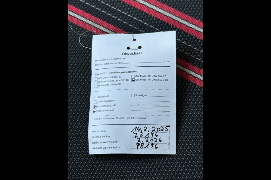 Opel Corsa 1.2 GS Line Automaat Leer Navi Camera Carplay Pano Opel Corsa 1.2 GS Line Automaat Leer Navi Camera Carplay Pano