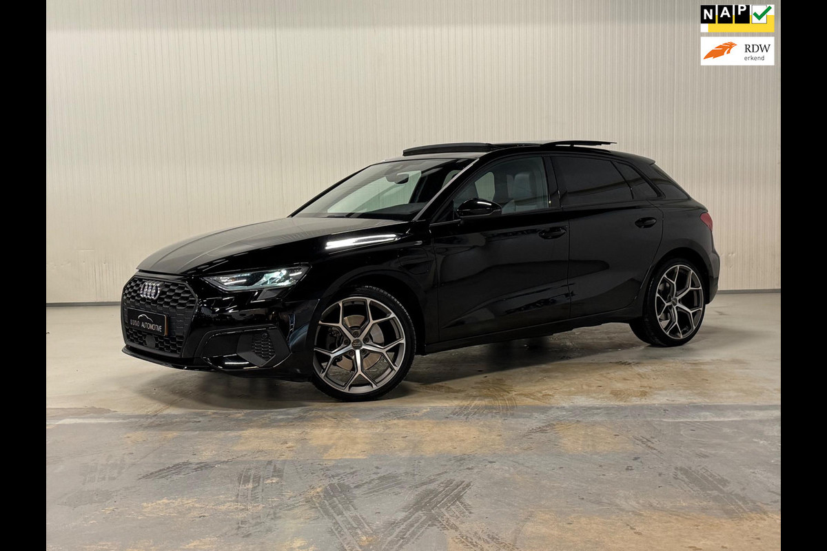 Audi A3 Sportback 40 TFSI e Edition | PANO | S-LINE | KUIPSTOELEN | PLUG IN HYBRIDE Audi A3 Sportback 40 TFSI e Edition | PANO | S-LINE | KUIPSTOELEN | PLUG IN HYBRIDE