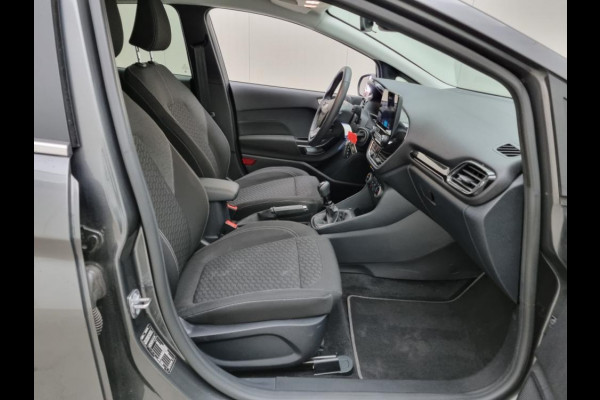 Ford Fiesta 1.0 EcoBoost Hybrid Titanium | Winter Pack | Camera Ford Fiesta 1.0 EcoBoost Hybrid Titanium | Winter Pack | Camera