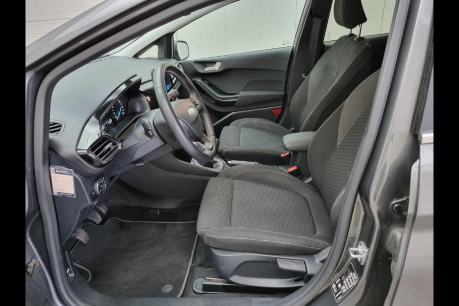 Ford Fiesta 1.0 EcoBoost Hybrid Titanium | Winter Pack | Camera Ford Fiesta 1.0 EcoBoost Hybrid Titanium | Winter Pack | Camera