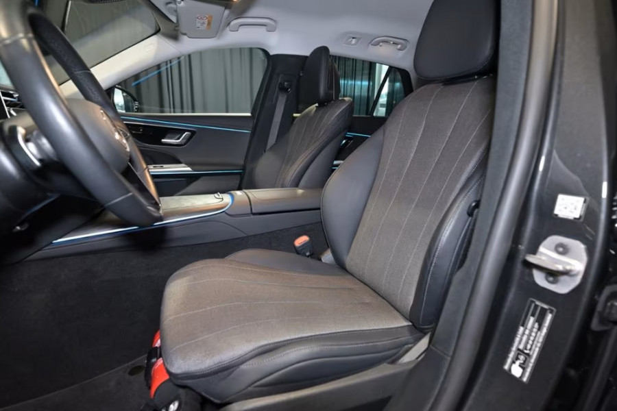 Mercedes-Benz E-Klasse Estate 300e AVANTGARDE ** LED, TREKH, DISTR, SPIEGEL, KEYLESS, AMBIENTE ** 1e EIG - € 23.500,= onder NP - UNFALLFREI ** ** INFORMEER OOK NAAR ONZE AANTREKKELIJKE FINANCIAL-LEASE TARIEVEN ** Mercedes-Benz E-Klasse Estate 300e AVANTGARDE ** LED, TREKH, DISTR, SPIEGEL, KEYLESS, AMBIENTE ** 1e EIG - € 23.500,= onder NP - UNFALLFREI ** ** INFORMEER OOK NAAR ONZE AANTREKKELIJKE FINANCIAL-LEASE TARIEVEN **