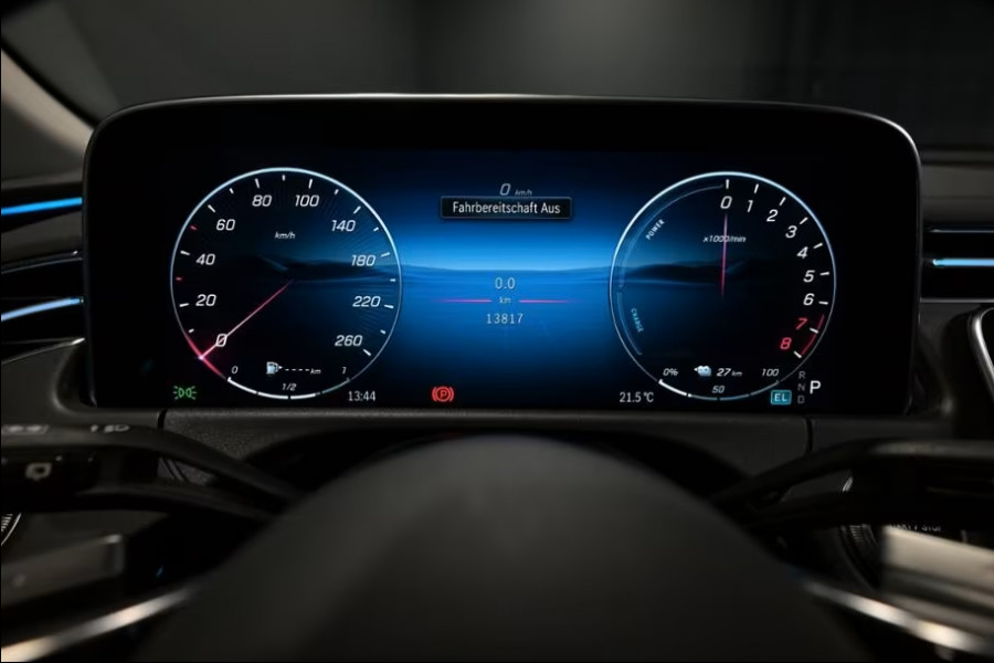 Mercedes-Benz E-Klasse Estate 300e AVANTGARDE ** LED, TREKH, DISTR, SPIEGEL, KEYLESS, AMBIENTE ** 1e EIG - € 23.500,= onder NP - UNFALLFREI ** ** INFORMEER OOK NAAR ONZE AANTREKKELIJKE FINANCIAL-LEASE TARIEVEN ** Mercedes-Benz E-Klasse Estate 300e AVANTGARDE ** LED, TREKH, DISTR, SPIEGEL, KEYLESS, AMBIENTE ** 1e EIG - € 23.500,= onder NP - UNFALLFREI ** ** INFORMEER OOK NAAR ONZE AANTREKKELIJKE FINANCIAL-LEASE TARIEVEN **