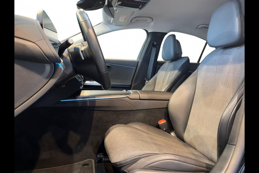 Mercedes-Benz E-Klasse 300e AVANTGARDE ** LED, DISTR, DODE HOEK, MB PATTERN, AMBIENTE ** 1e EIG - € 21.000,= onder NP - UNFALLFREI ** ** INFORMEER OOK NAAR ONZE AANTREKKELIJKE FINANCIAL-LEASE TARIEVEN **