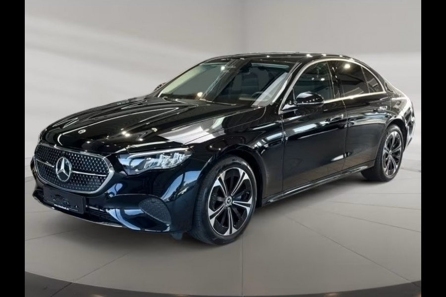 Mercedes-Benz E-Klasse 300e AVANTGARDE ** LED, DISTR, DODE HOEK, MB PATTERN, AMBIENTE ** 1e EIG - € 21.000,= onder NP - UNFALLFREI ** ** INFORMEER OOK NAAR ONZE AANTREKKELIJKE FINANCIAL-LEASE TARIEVEN **