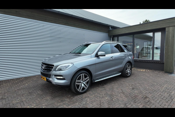 Mercedes-Benz M-Klasse 350 BlueTEC Mercedes-Benz M-Klasse 350 BlueTEC