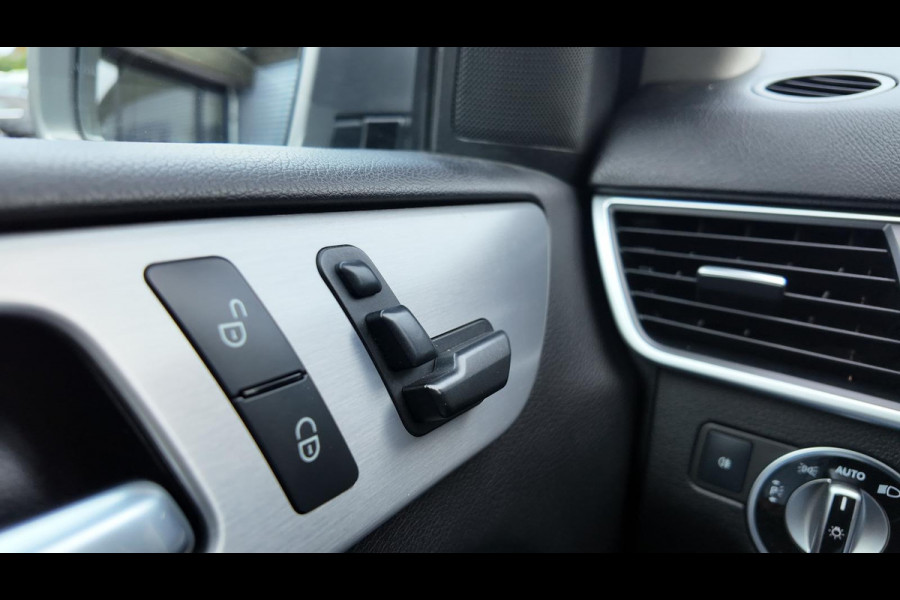 Mercedes-Benz M-Klasse 350 BlueTEC Mercedes-Benz M-Klasse 350 BlueTEC