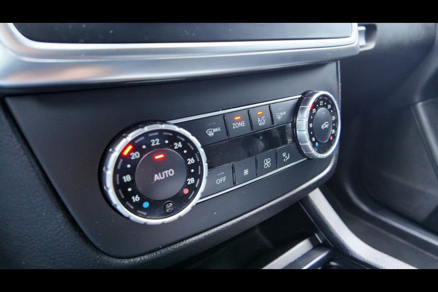 Mercedes-Benz M-Klasse 350 BlueTEC Mercedes-Benz M-Klasse 350 BlueTEC