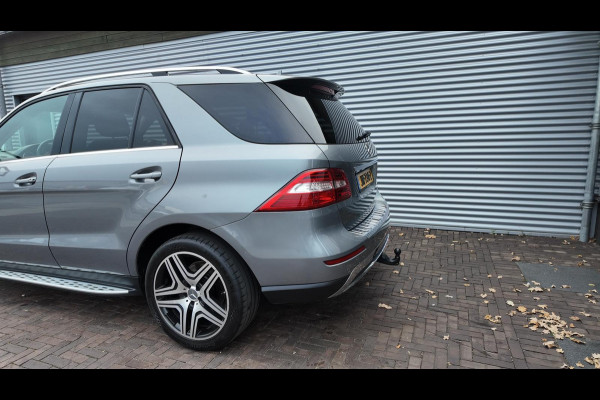 Mercedes-Benz M-Klasse 350 BlueTEC Mercedes-Benz M-Klasse 350 BlueTEC