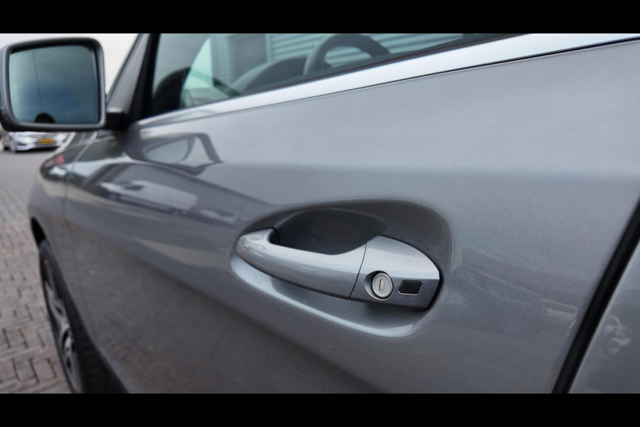 Mercedes-Benz M-Klasse 350 BlueTEC Mercedes-Benz M-Klasse 350 BlueTEC