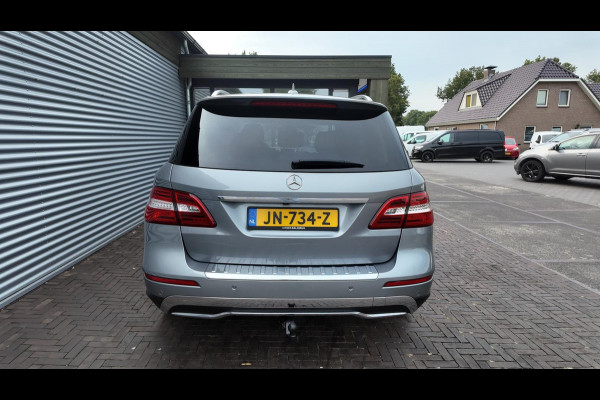 Mercedes-Benz M-Klasse 350 BlueTEC Mercedes-Benz M-Klasse 350 BlueTEC