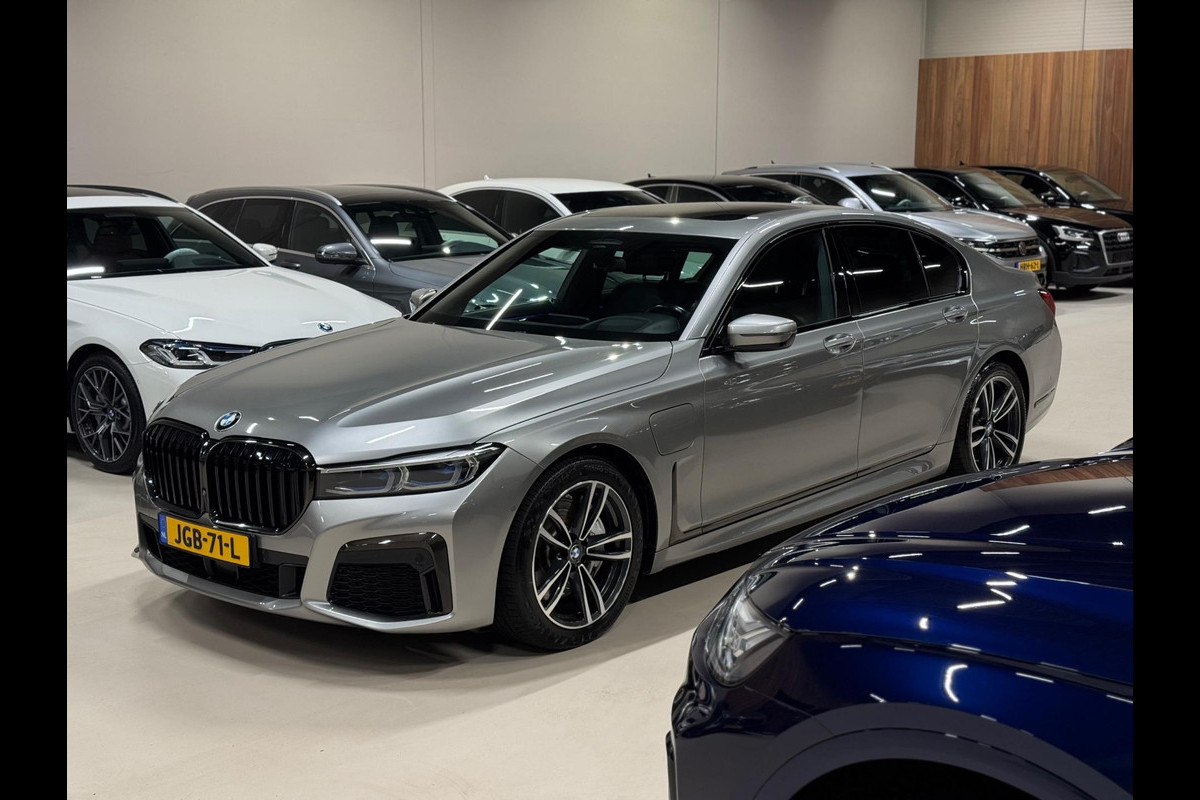 BMW 7 Serie 745e 394PK High Executive M-Sport, Pano, Laser Light, 360 Cam, Soft Close, Hud, Ambiënte, Digi Dash, Voll Onderhoud BMW 7 Serie 745e 394PK High Executive M-Sport, Pano, Laser Light, 360 Cam, Soft Close, Hud, Ambiënte, Digi Dash, Voll Onderhoud
