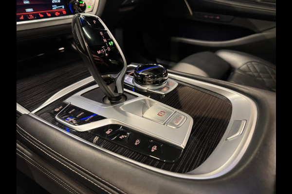 BMW 7 Serie 745e 394PK High Executive M-Sport, Pano, Laser Light, 360 Cam, Soft Close, Hud, Ambiënte, Digi Dash, Voll Onderhoud BMW 7 Serie 745e 394PK High Executive M-Sport, Pano, Laser Light, 360 Cam, Soft Close, Hud, Ambiënte, Digi Dash, Voll Onderhoud