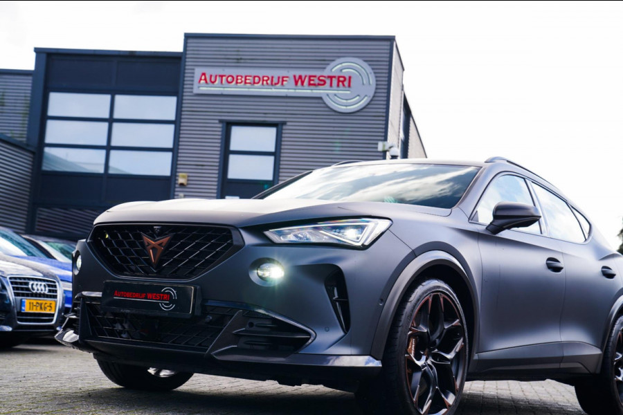 CUPRA Formentor 2.5 VZ5 | Carbon | Kuipstoelen | Leder/alcantara | LED | Adaptieve Cruise | Dynamisch onderstel | Bronze stiksels