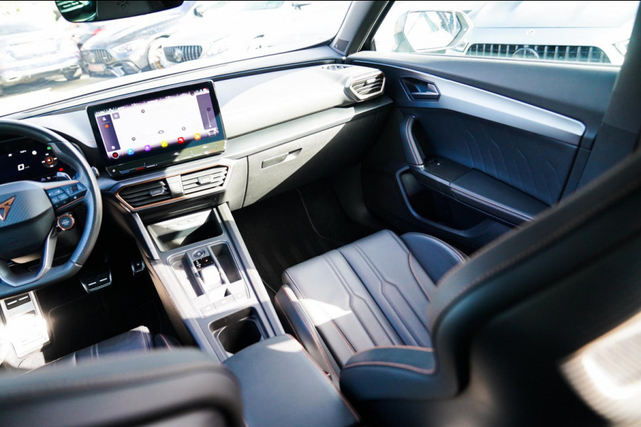 CUPRA Formentor 2.5 VZ5 | Carbon | Kuipstoelen | Leder/alcantara | LED | Adaptieve Cruise | Dynamisch onderstel | Bronze stiksels