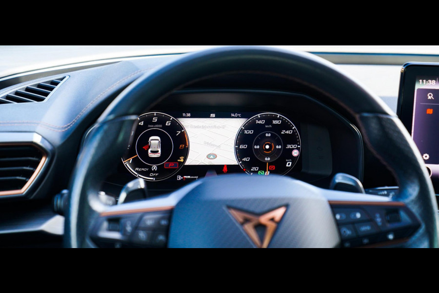 CUPRA Formentor 2.5 VZ5 | Carbon | Kuipstoelen | Leder/alcantara | LED | Adaptieve Cruise | Dynamisch onderstel | Bronze stiksels