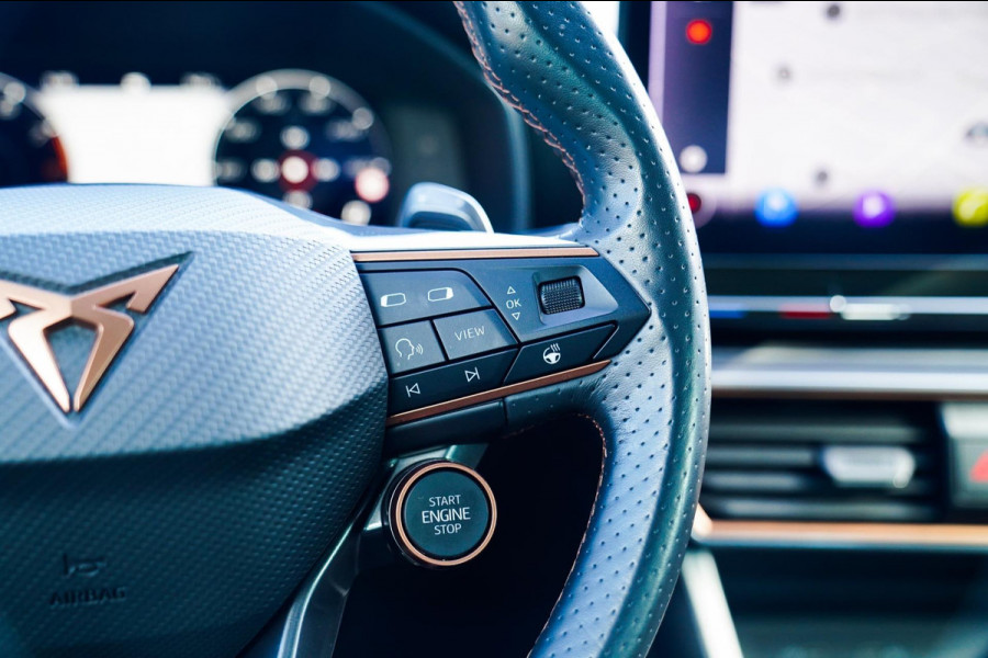 CUPRA Formentor 2.5 VZ5 | Carbon | Kuipstoelen | Leder/alcantara | LED | Adaptieve Cruise | Dynamisch onderstel | Bronze stiksels