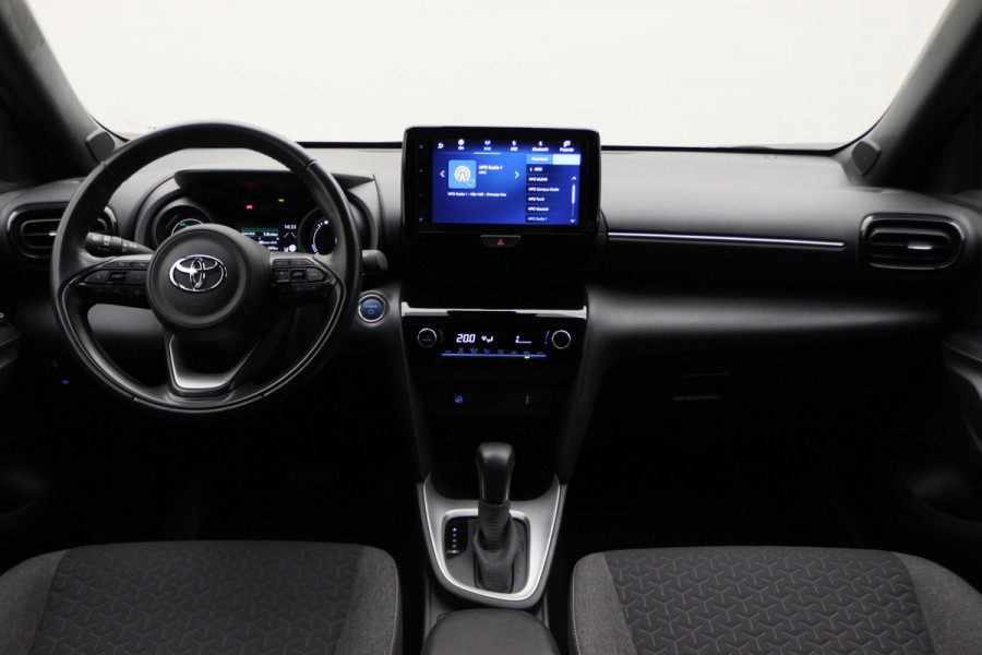 Toyota Yaris Cross 1.5 Hybrid Business Plus AWD Camera, ACC, Apple Carplay, Keyless, Lane Assist, DAB, 17"