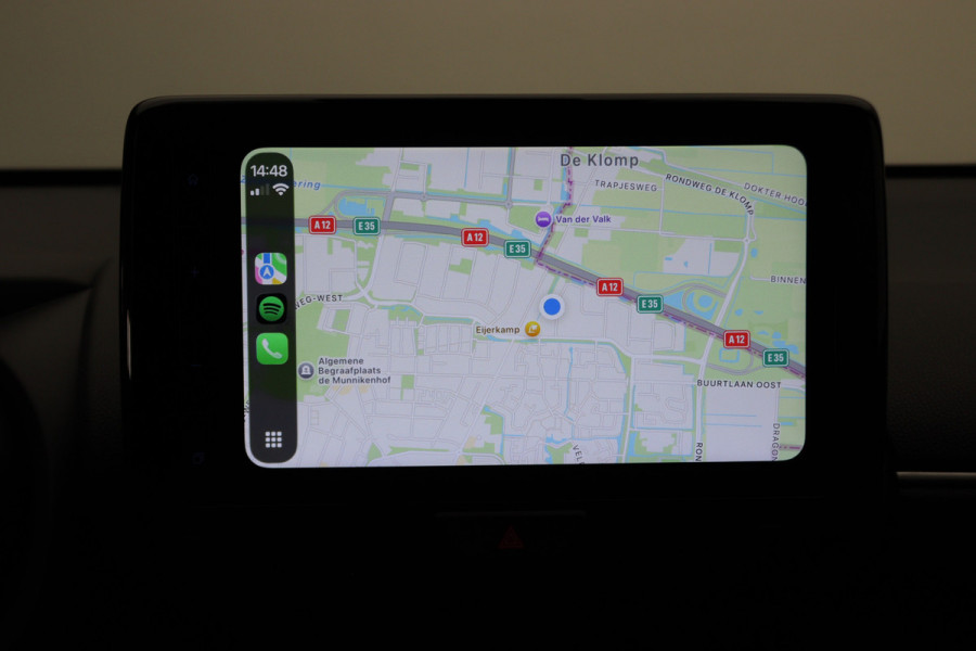 Toyota Yaris Cross 1.5 Hybrid Business Plus AWD Camera, ACC, Apple Carplay, Keyless, Lane Assist, DAB, 17"
