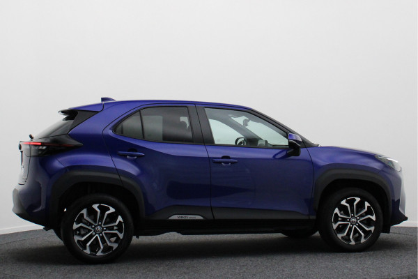 Toyota Yaris Cross 1.5 Hybrid Business Plus AWD Camera, ACC, Apple Carplay, Keyless, Lane Assist, DAB, 17"