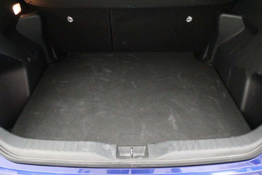 Toyota Yaris Cross 1.5 Hybrid Business Plus AWD Camera, ACC, Apple Carplay, Keyless, Lane Assist, DAB, 17"