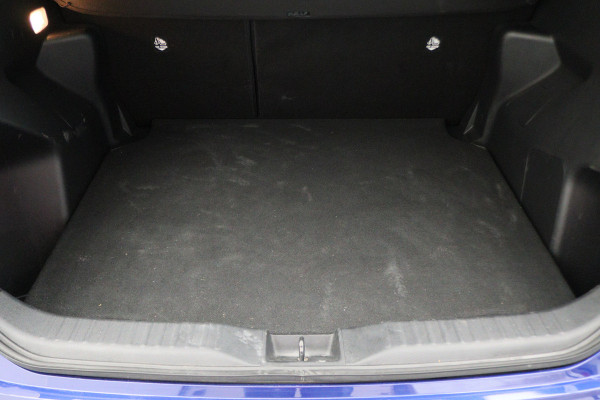 Toyota Yaris Cross 1.5 Hybrid Business Plus AWD Camera, ACC, Apple Carplay, Keyless, Lane Assist, DAB, 17"