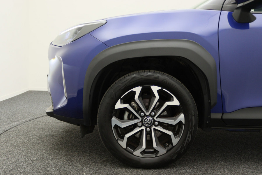 Toyota Yaris Cross 1.5 Hybrid Business Plus AWD Camera, ACC, Apple Carplay, Keyless, Lane Assist, DAB, 17"