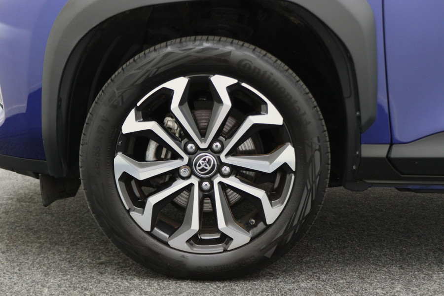 Toyota Yaris Cross 1.5 Hybrid Business Plus AWD Camera, ACC, Apple Carplay, Keyless, Lane Assist, DAB, 17"