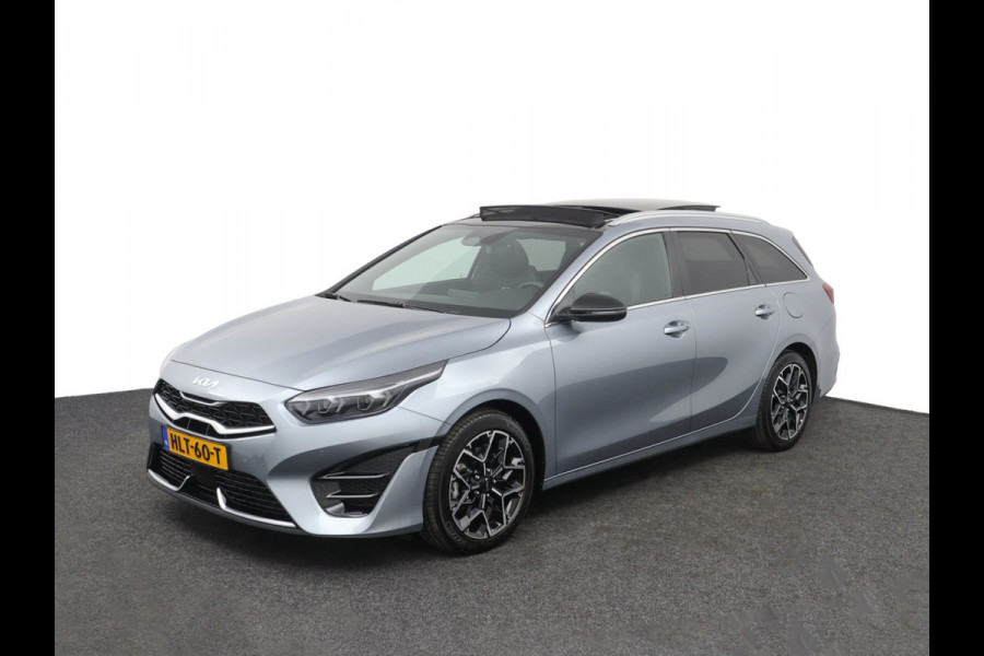 Kia Ceed Sportswagon 1.5 T-GDi GT-Line Automaat - Adaptive Cruise - Navigatie - Stoel/Stuurverwarming - Schuif/-kanteldak - Apple Carplay/Android Auto - Fabrieksgarantie 04-2031 Kia Ceed Sportswagon 1.5 T-GDi GT-Line Automaat - Adaptive Cruise - Navigatie - Stoel/Stuurverwarming - Schuif/-kanteldak - Apple Carplay/Android Auto - Fabrieksgarantie 04-2031