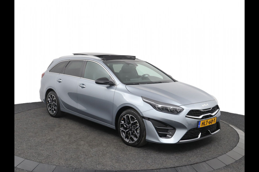 Kia Ceed Sportswagon 1.5 T-GDi GT-Line Automaat - Adaptive Cruise - Navigatie - Stoel/Stuurverwarming - Schuif/-kanteldak - Apple Carplay/Android Auto - Fabrieksgarantie 04-2031 Kia Ceed Sportswagon 1.5 T-GDi GT-Line Automaat - Adaptive Cruise - Navigatie - Stoel/Stuurverwarming - Schuif/-kanteldak - Apple Carplay/Android Auto - Fabrieksgarantie 04-2031