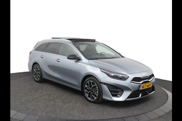 Kia Ceed Sportswagon 1.5 T-GDi GT-Line Automaat - Adaptive Cruise - Navigatie - Stoel/Stuurverwarming - Schuif/-kanteldak - Apple Carplay/Android Auto - Fabrieksgarantie 04-2031 Kia Ceed Sportswagon 1.5 T-GDi GT-Line Automaat - Adaptive Cruise - Navigatie - Stoel/Stuurverwarming - Schuif/-kanteldak - Apple Carplay/Android Auto - Fabrieksgarantie 04-2031