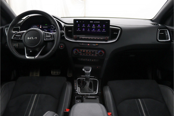 Kia Ceed Sportswagon 1.5 T-GDi GT-Line Automaat - Adaptive Cruise - Navigatie - Stoel/Stuurverwarming - Schuif/-kanteldak - Apple Carplay/Android Auto - Fabrieksgarantie 04-2031 Kia Ceed Sportswagon 1.5 T-GDi GT-Line Automaat - Adaptive Cruise - Navigatie - Stoel/Stuurverwarming - Schuif/-kanteldak - Apple Carplay/Android Auto - Fabrieksgarantie 04-2031