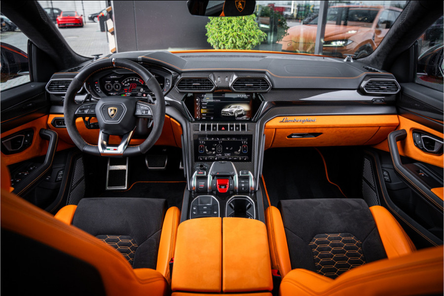 Lamborghini Urus Graphite Capsule 4.0 V8 - Dealeronderhouden | Panorama | B&O Advanced | Carbon | Alcantara