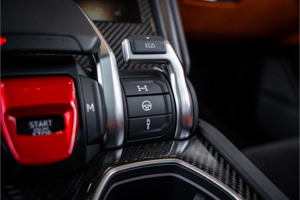 Lamborghini Urus Graphite Capsule 4.0 V8 - Dealeronderhouden | Panorama | B&O Advanced | Carbon | Alcantara