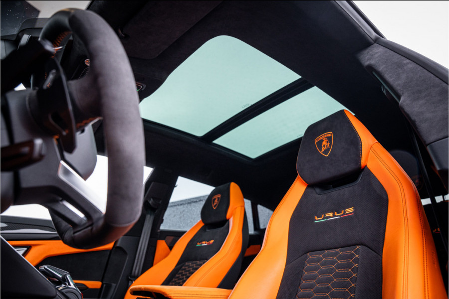 Lamborghini Urus Graphite Capsule 4.0 V8 - Dealeronderhouden | Panorama | B&O Advanced | Carbon | Alcantara