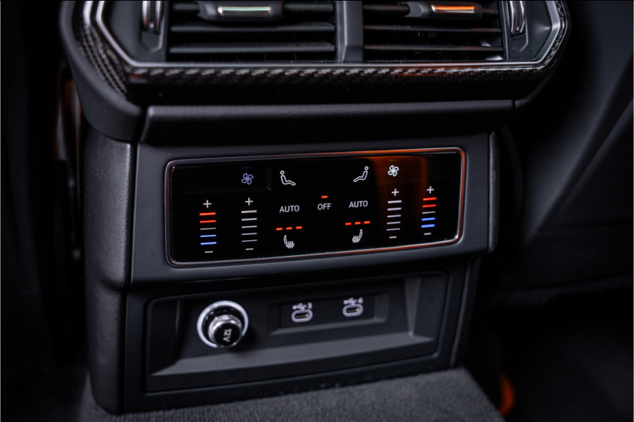 Lamborghini Urus Graphite Capsule 4.0 V8 - Dealeronderhouden | Panorama | B&O Advanced | Carbon | Alcantara