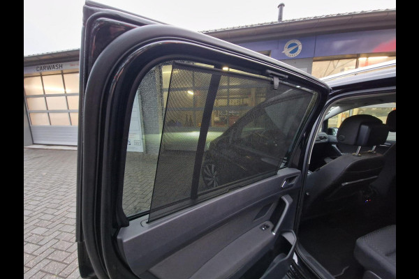 Volkswagen Touran 1.5 TSI DSG United R-line 7p|LED Matrix|7-persoons|ACC|Clima|PDC|