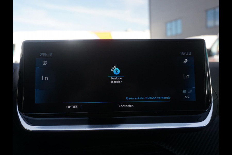 Peugeot 2008 1.2 Turbo Allure Pack Peugeot 2008 1.2 Turbo Allure Pack