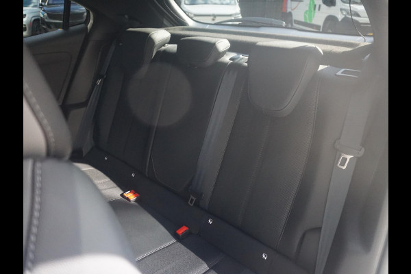 Opel Mokka 1.2 Turbo Hybrid GS Opel Mokka 1.2 Turbo Hybrid GS